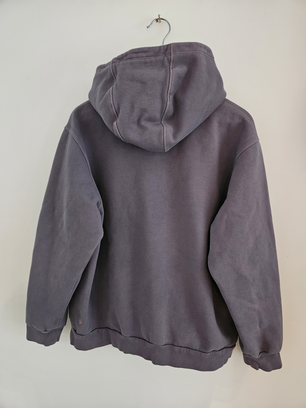 Lululemon Washed Charcoal Gray Hooded Sweatshirt Mens Large - Picture 5 of 6
